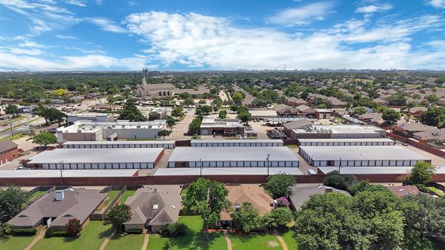 Building Photo - 4021 San Mateo Dr