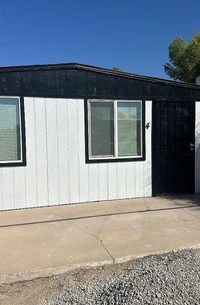 Building Photo - 133 W Birdman Dr