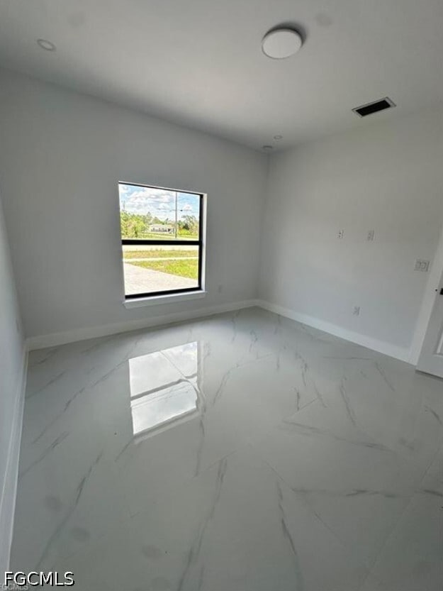 Building Photo - 821 Bell Blvd