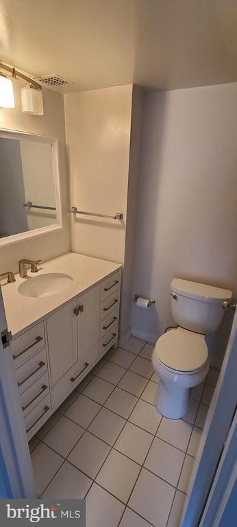 Building Photo - 200 N Pickett St