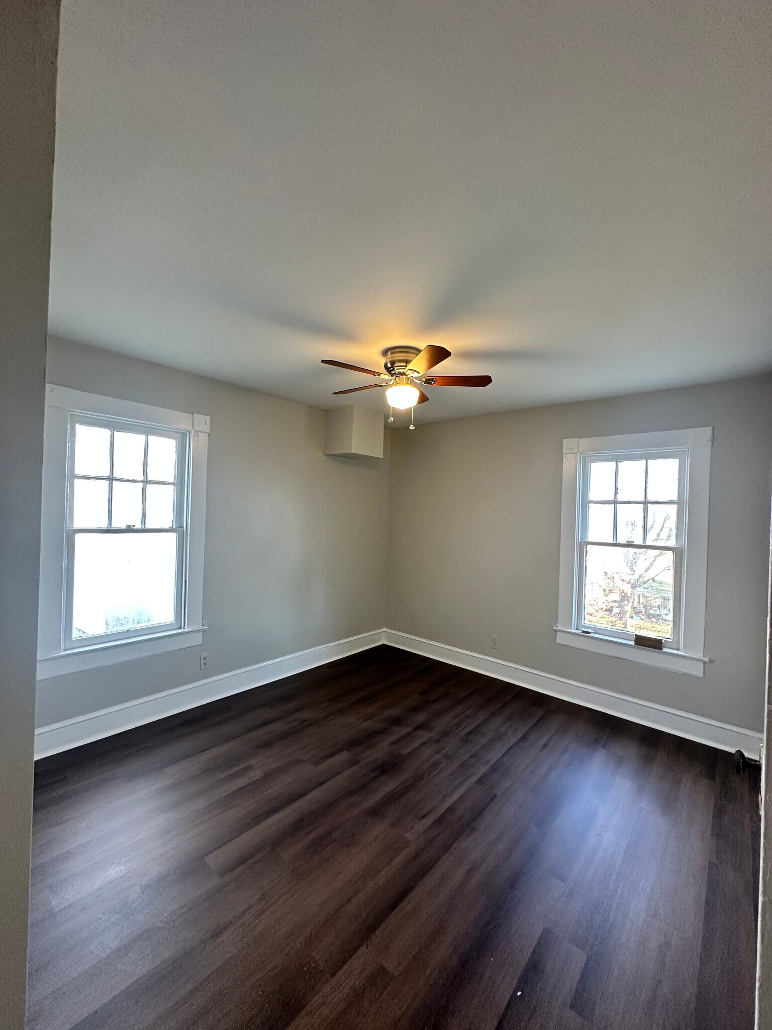 Bedroom 3 - 106 S Raleigh St