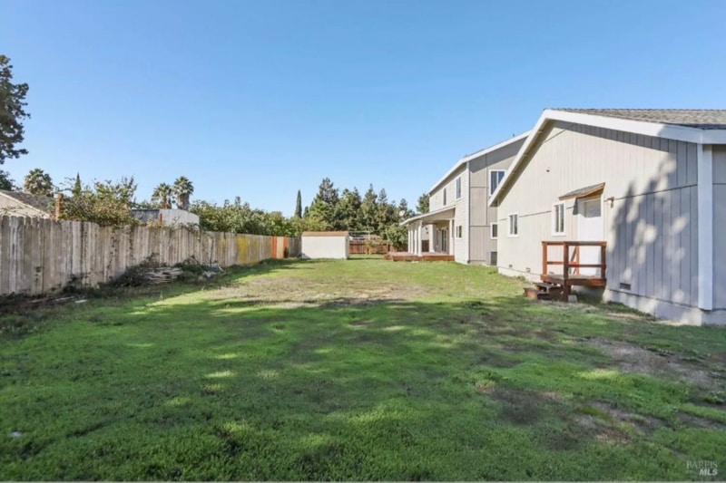 Building Photo - 507 Kings Way