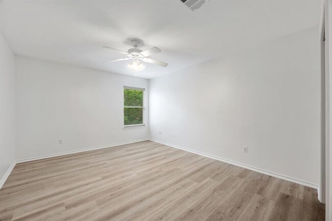 Building Photo - 23 Juniper Berry Way