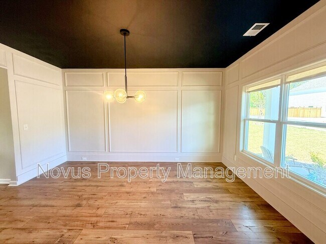 Building Photo - 148 Cedar Pk Wy