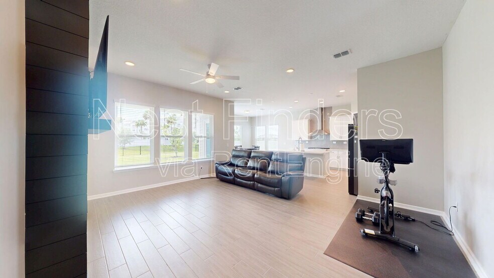 Building Photo - 335 Rum Runner Wy