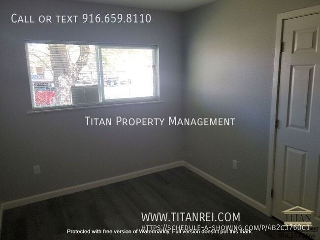 Building Photo - 7800 50th Ave