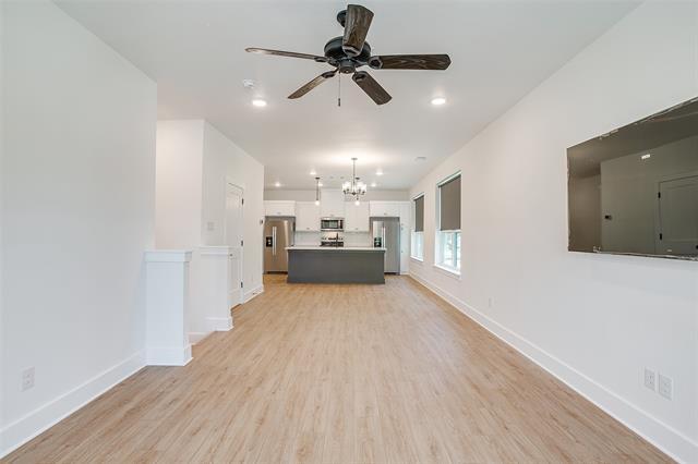 Building Photo - 2345 Benbrook Dr