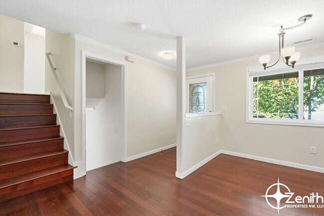 Building Photo - 2409 SE 139th Ave