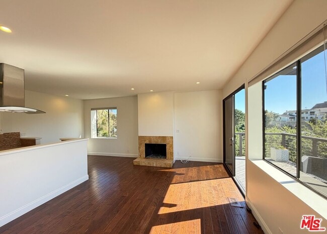 Building Photo - 2013 Cyprean Dr
