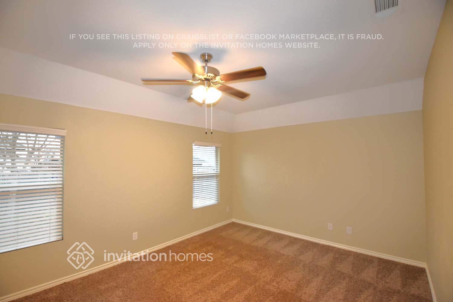 Building Photo - 111 E Kirnwood Dr