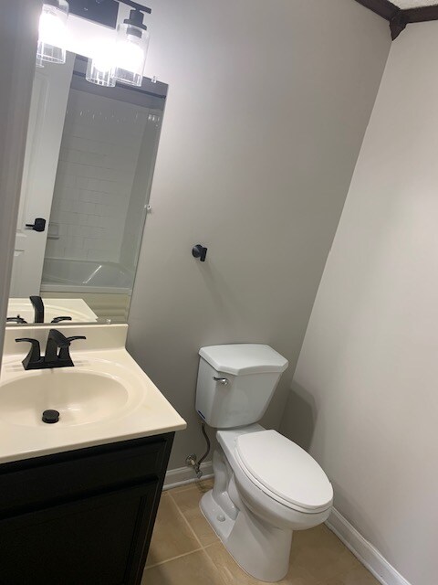 Building Photo - 8941 Town Center Cir