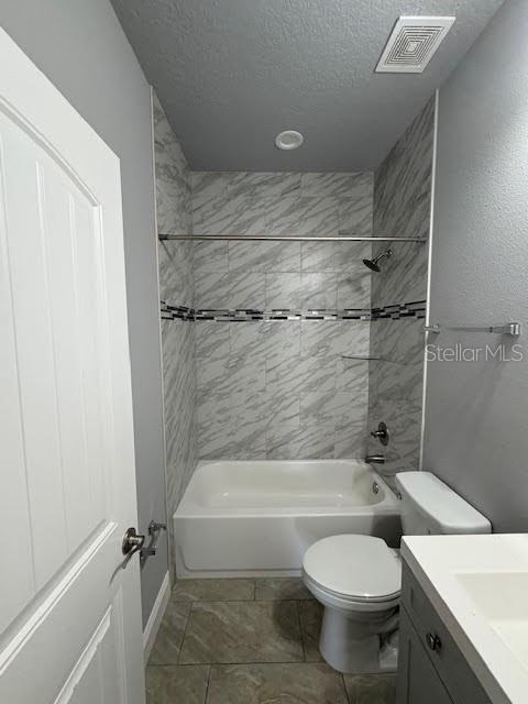 Building Photo - 2 Prout Pl