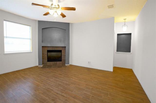 Building Photo - 10617 Wolfcreek Ln