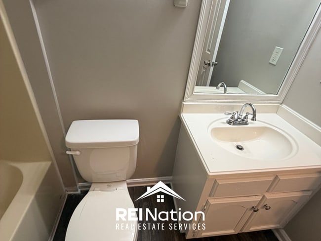 Building Photo - MILLINGTON GEM! 3BR/2BA w/ Vaulted Ceilings & Brick Fireplace | Fenced Yard!