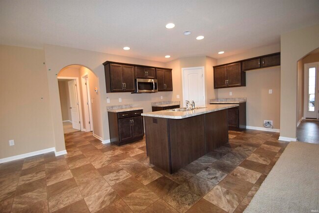 Building Photo - 15028 Whitaker Dr