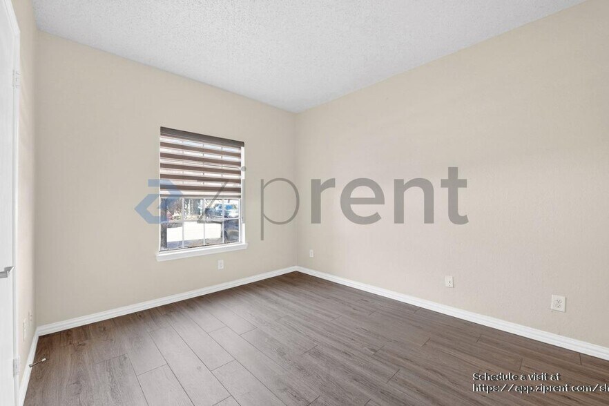 Building Photo - 4101 Esters Rd