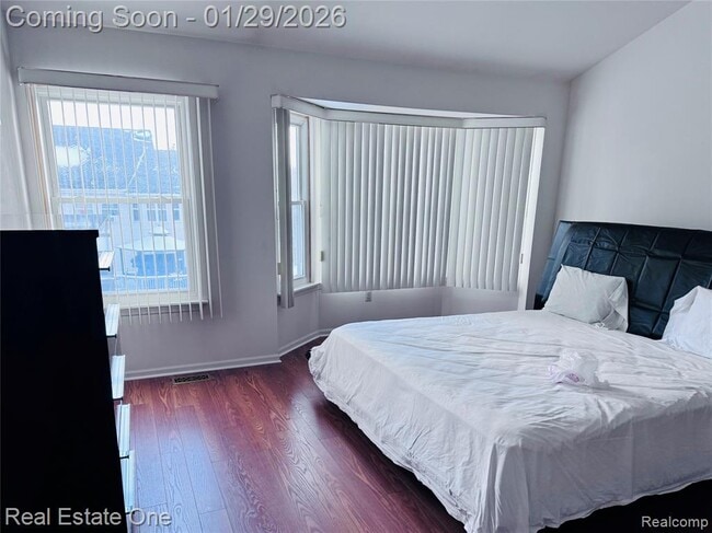 Building Photo - 37375 Chelsea Ln