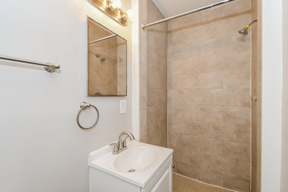 Building Photo - 7059 Melvin Rd