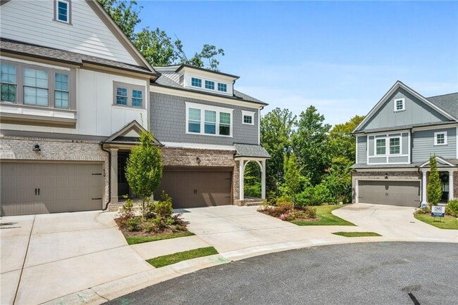 Building Photo - 421 Retreat Ln