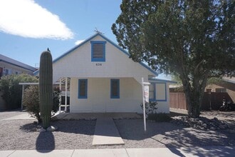 Building Photo - Pre- Leasing !