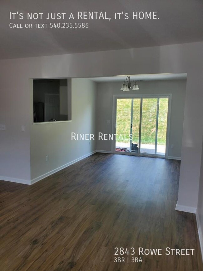 Building Photo - 2843 Rowe St