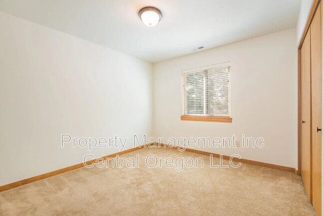 Building Photo - 20269 Knightsbridge Pl