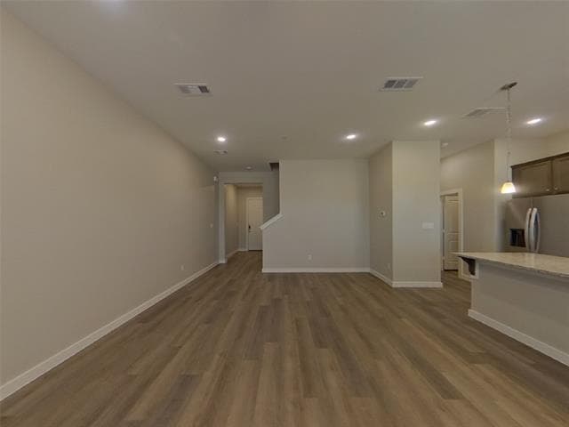Building Photo - 5460 Sandstone Dr