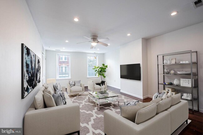 Building Photo - 545 Christian St