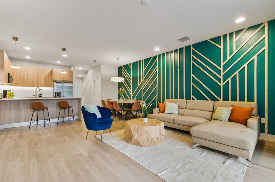 Building Photo - 17407 Hidden Forest Dr