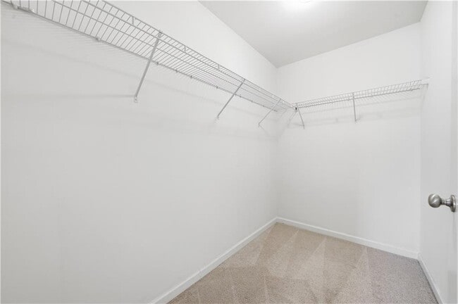 Building Photo - 2730 Kemp Ct