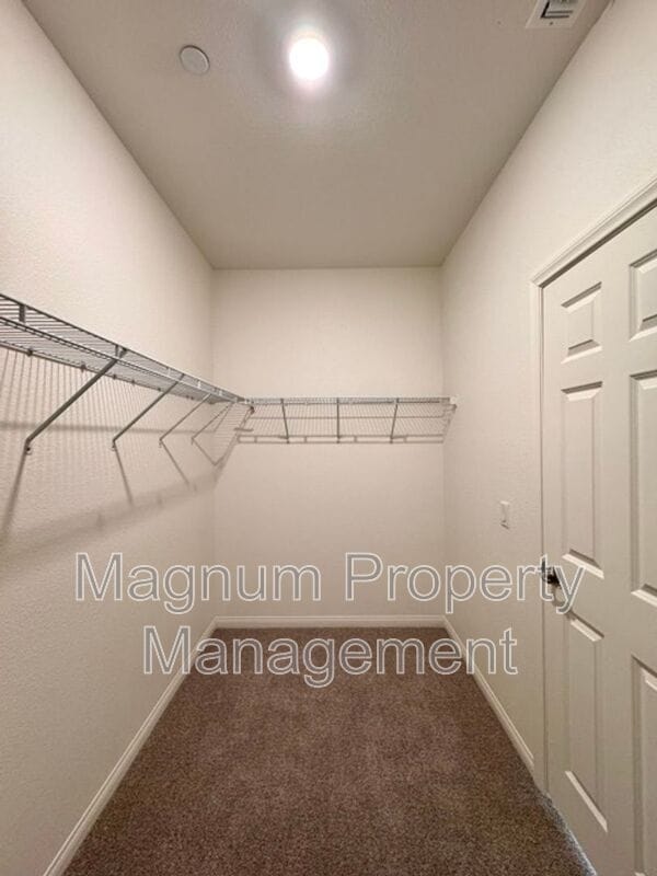 Building Photo - 22691 Hilltopper Wy