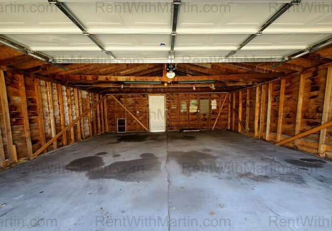 Building Photo - 500 Boston Ave