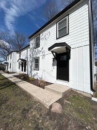Building Photo - Renovated 3-Bedroom, 1.5-Bathroom Condo in...