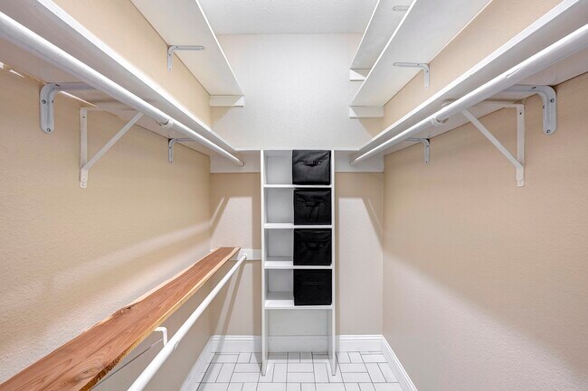 Building Photo - 11711 Memorial Dr