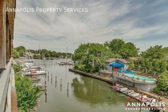 Building Photo - 11 Spa Creek Landing