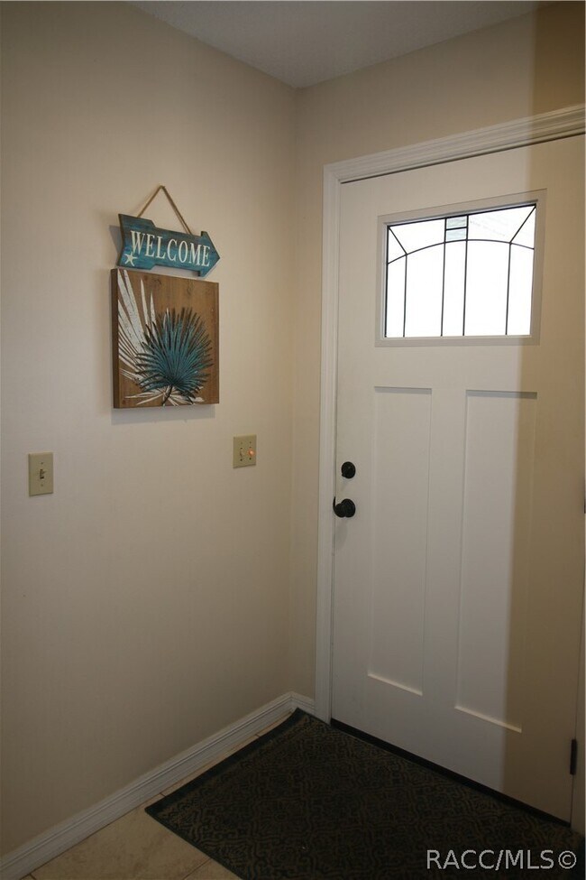 Building Photo - 908 Pritchard Island Rd