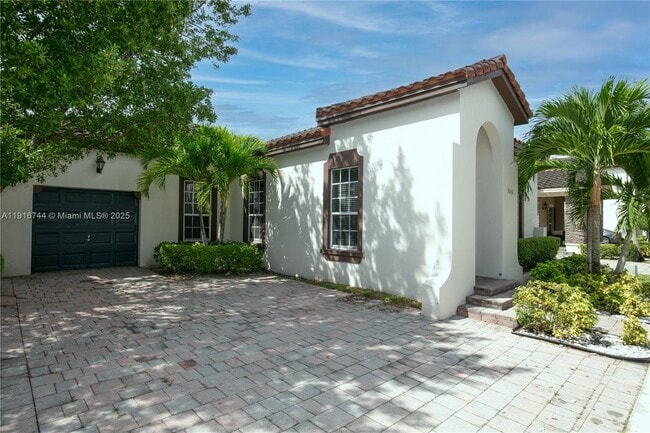 Building Photo - 9036 SW 170th Pl