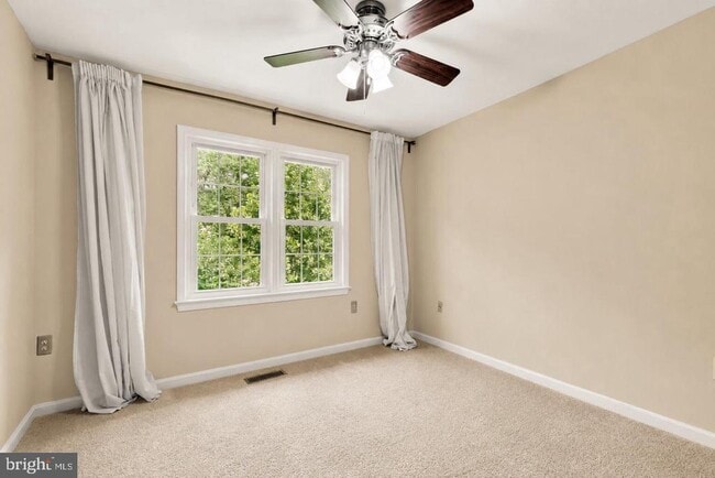 Building Photo - 8221 Dr Craik Ct