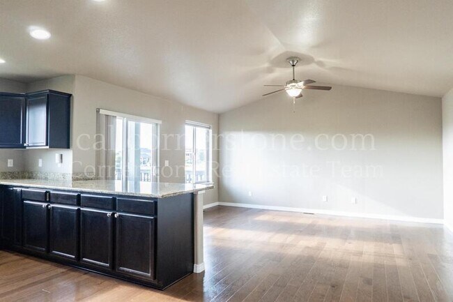 Building Photo - 6070 Jorie Rd
