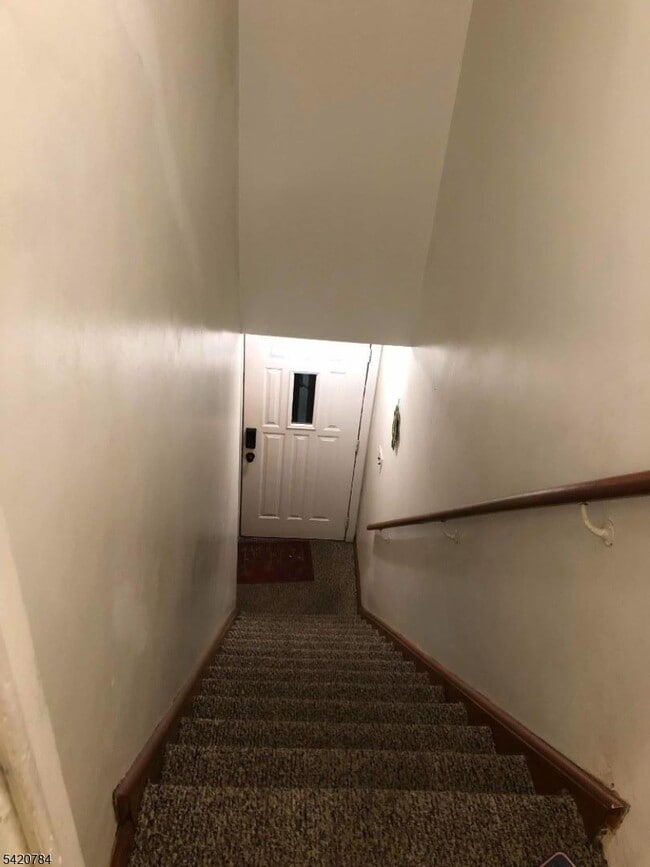 Building Photo - 300 Concord Ave