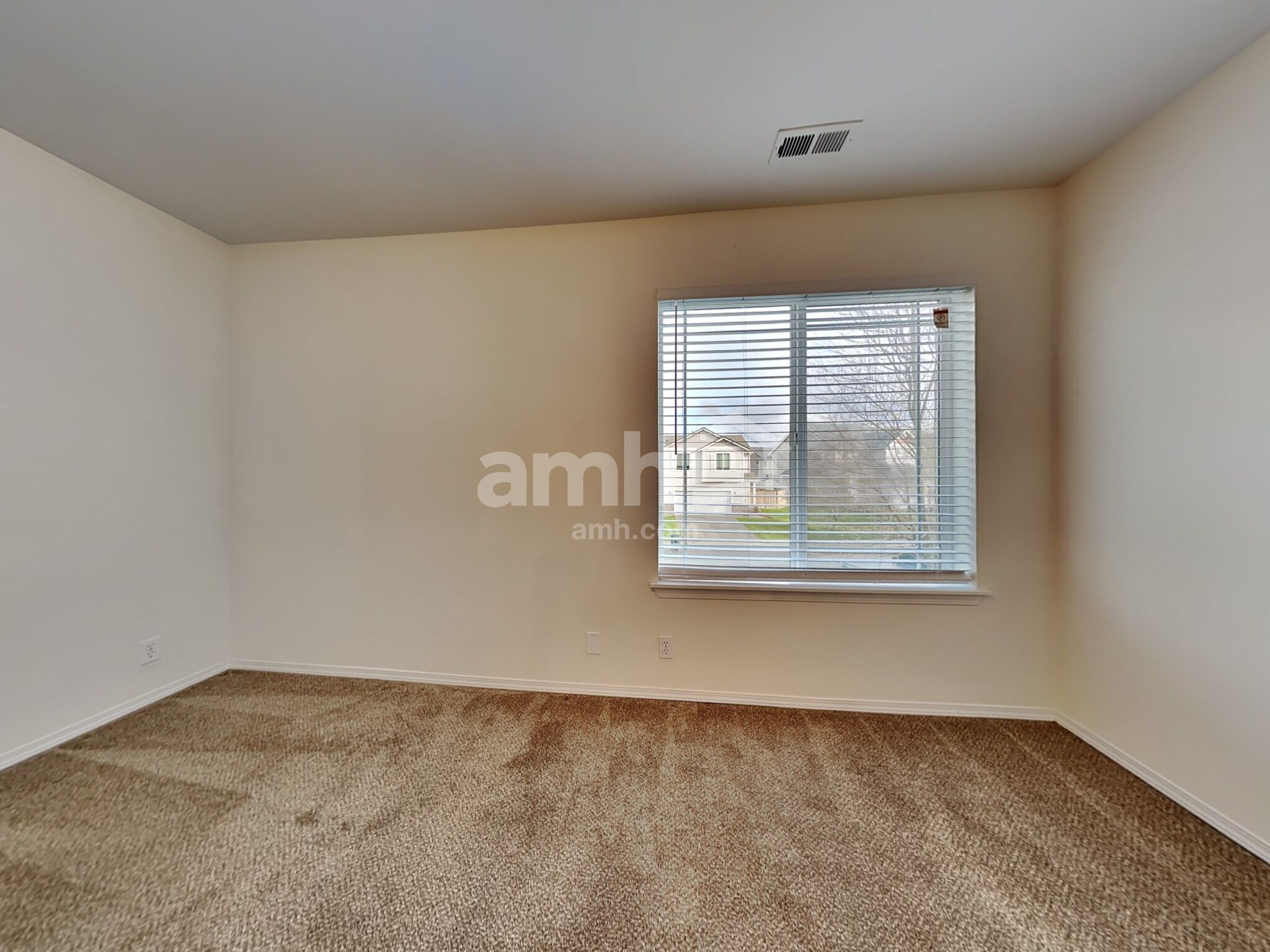 Building Photo - 17924 18th Ave Ct E