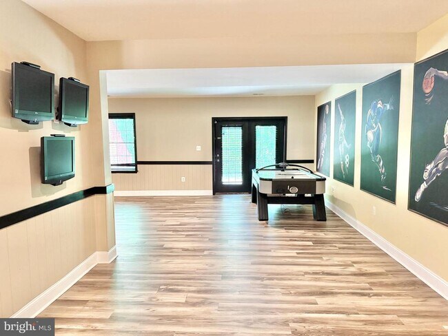 Building Photo - 3500 Germainia Ct