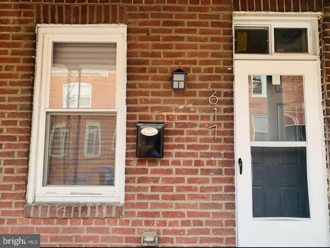 Primary Photo - 617 Montpelier St