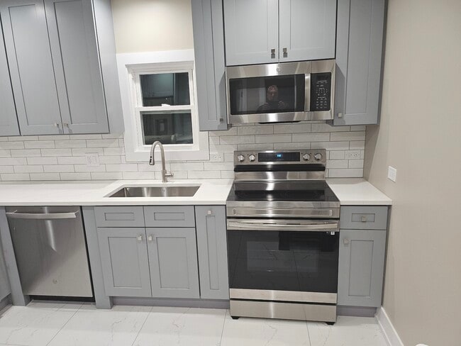 Building Photo - 26073 W Grand Ave