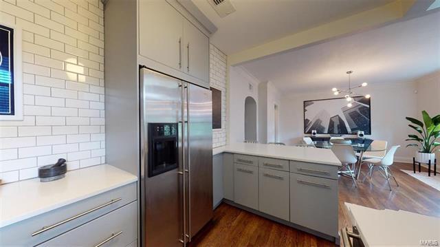 Building Photo - 7625 Wydown Blvd