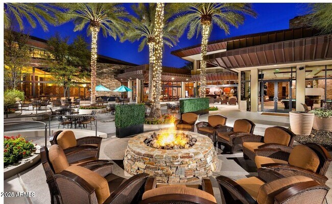 Building Photo - 29098 N Sorrento Dr