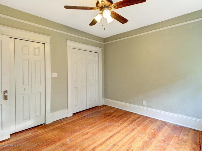 Building Photo - 2118 Herschel St
