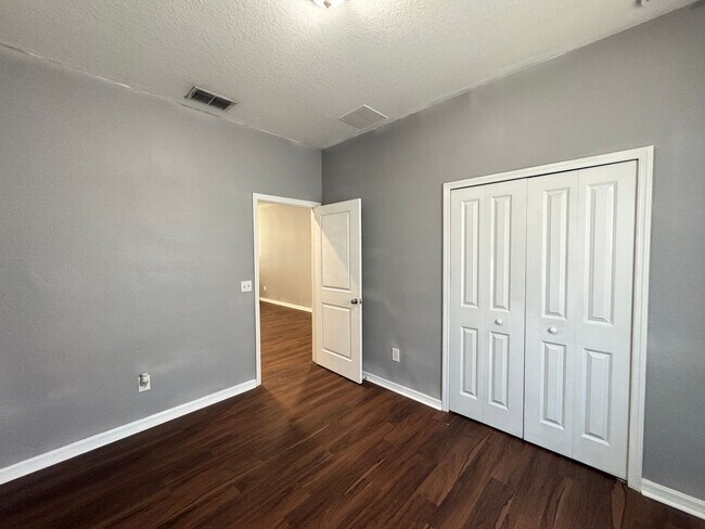 Building Photo - Start Fresh in a New 3BD/2BA Home Built for the Way You Live in Oviedo! WASHER & DRYER INCLUDED! ...