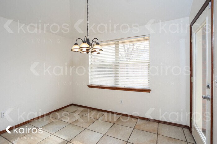Building Photo - 1216 SW 129th St