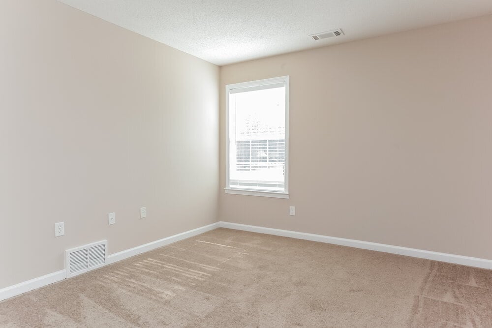 Building Photo - 2770 Hidden Falls Dr